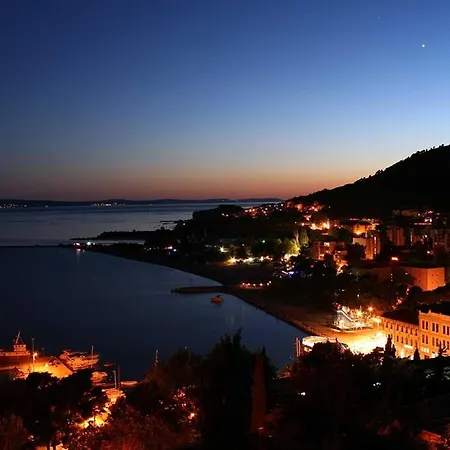 Roko Apartament Omiš
