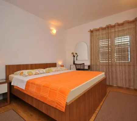 Apartamento Roko *