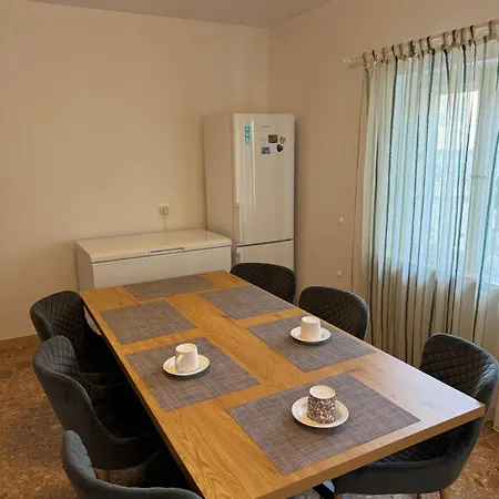 Apartamento Roko Omiš