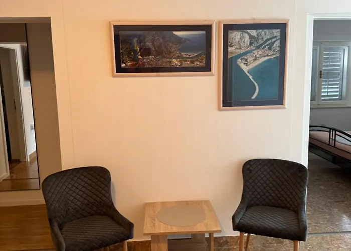 Roko Apartment Omiš